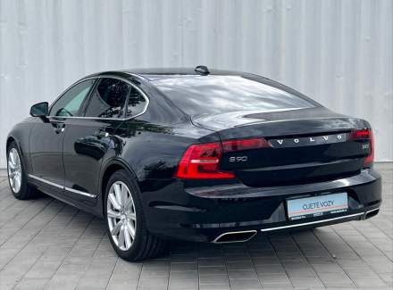 Volvo - S90