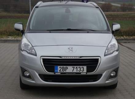 Peugeot - 5008