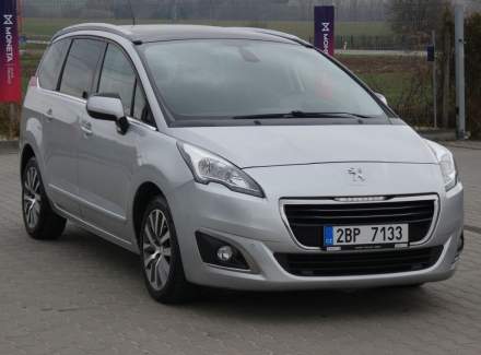 Peugeot - 5008