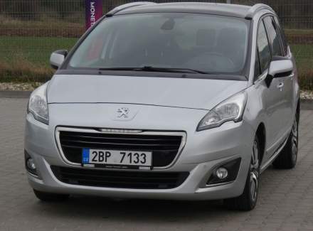 Peugeot - 5008