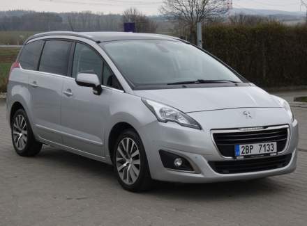 Peugeot - 5008
