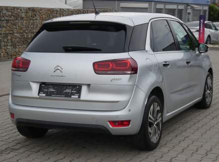 Citroën - C4