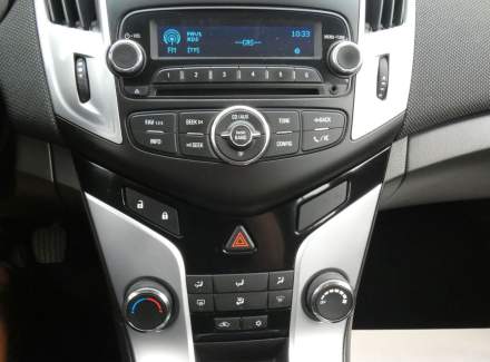 Chevrolet - Cruze