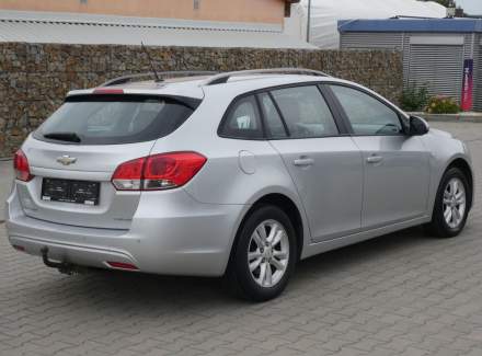 Chevrolet - Cruze