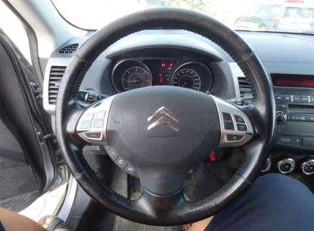 Citroën - C-Crosser