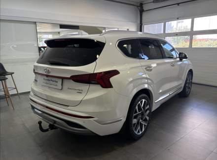 Hyundai - Santa FE