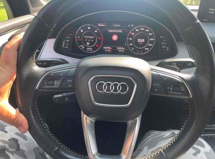 Audi - Q7