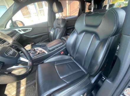 Audi - Q7