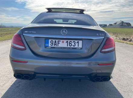 Mercedes-Benz - E-class