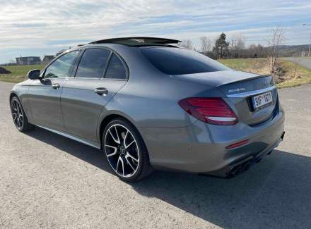 Mercedes-Benz - E-class