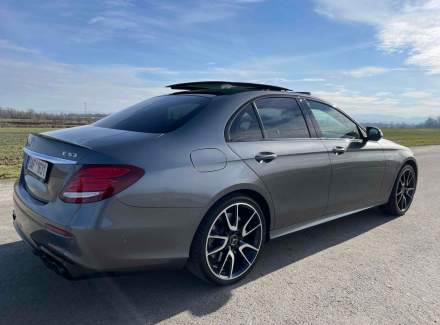 Mercedes-Benz - E-class