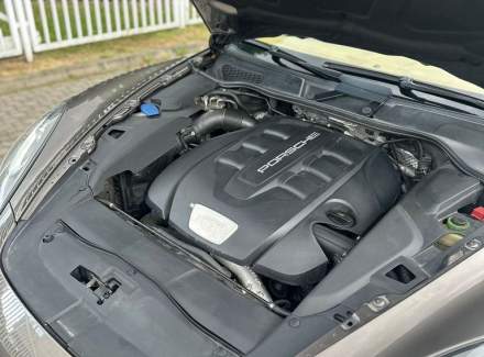 Porsche - Cayenne