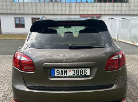 Porsche - Cayenne