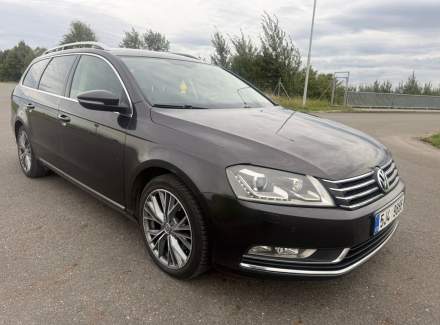 Volkswagen - Passat
