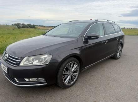 Volkswagen - Passat
