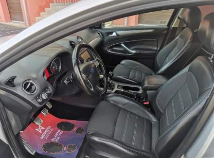 Ford - Mondeo