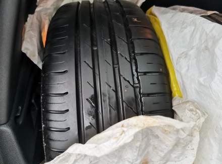 Mercedes-Benz - B-class