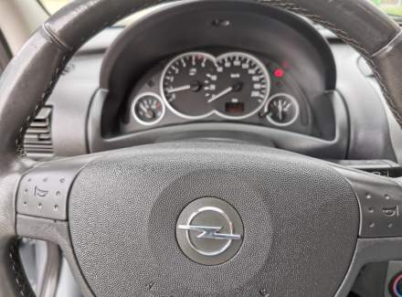 Opel - Corsa