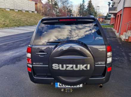 Suzuki - Grand Vitara