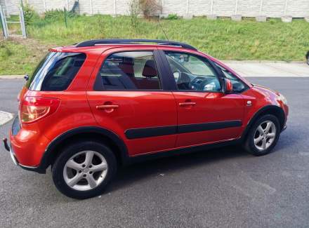 Suzuki - SX4