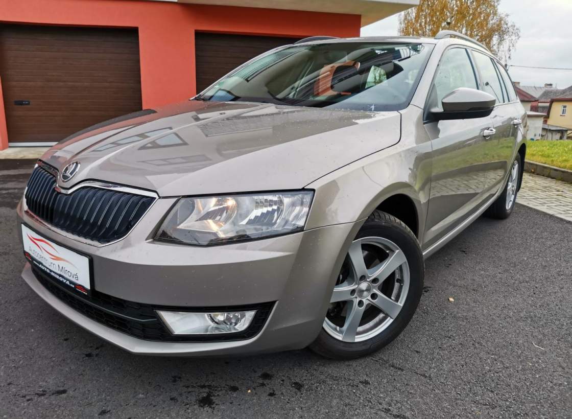 Škoda - Octavia