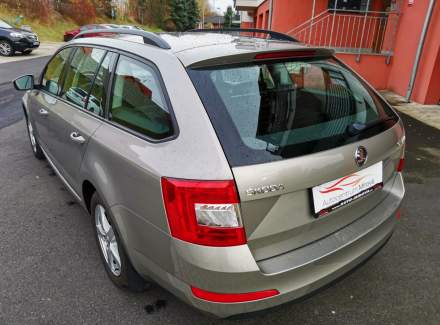 Škoda - Octavia