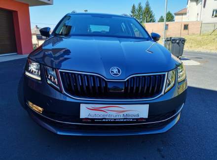Škoda - Octavia