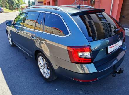 Škoda - Octavia
