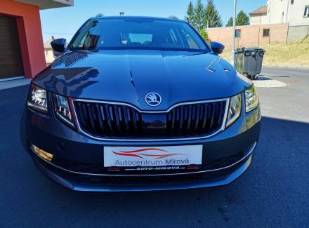Škoda - Octavia