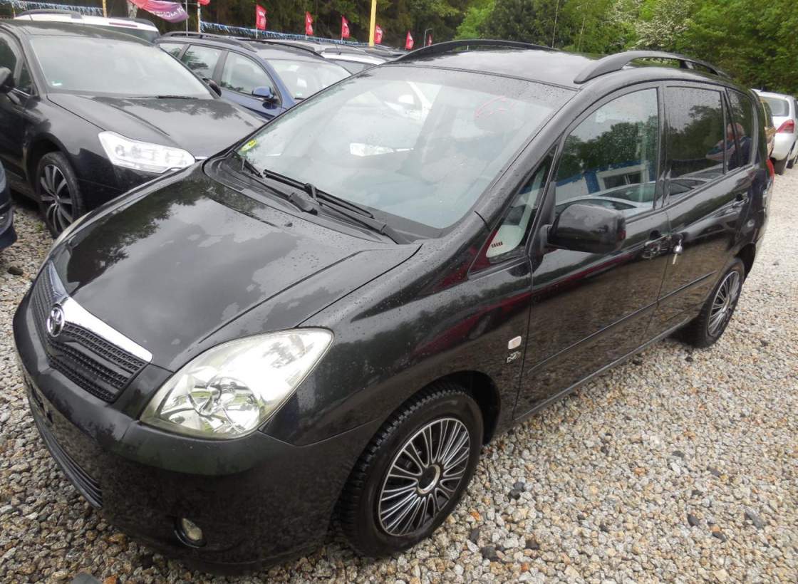 Toyota - Corolla Verso