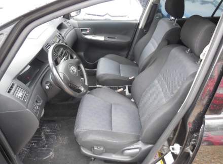 Toyota - Corolla Verso