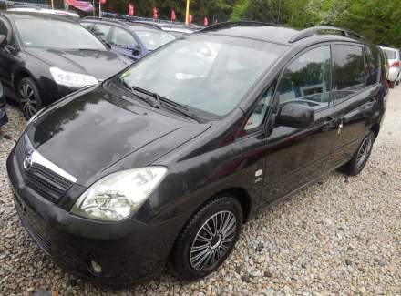 Toyota - Corolla Verso