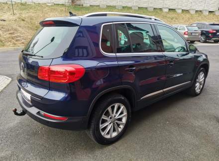 Volkswagen - Tiguan