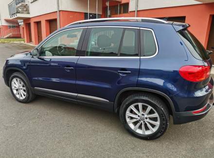 Volkswagen - Tiguan