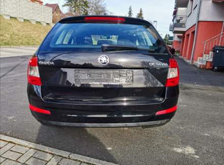 Škoda - Octavia