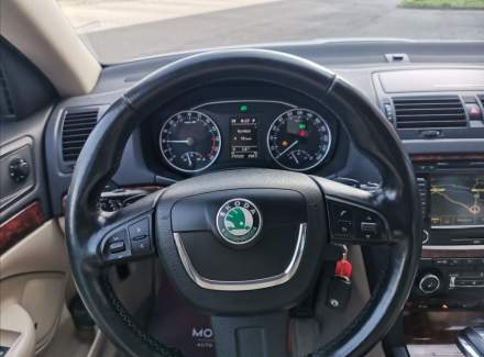 Škoda - Octavia