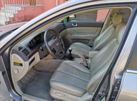 Hyundai - Sonata