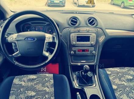 Ford - Mondeo