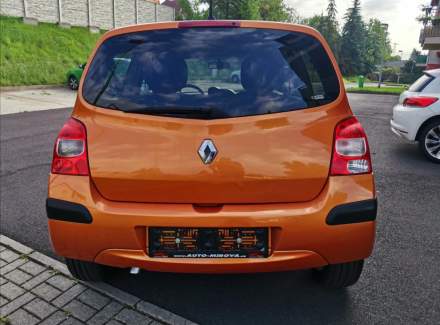 Renault - Twingo