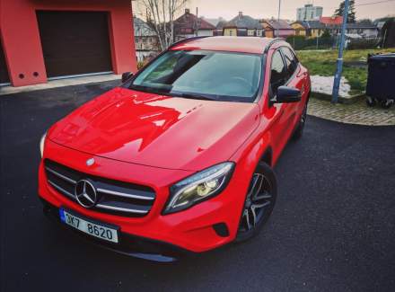 Mercedes-Benz - GLA