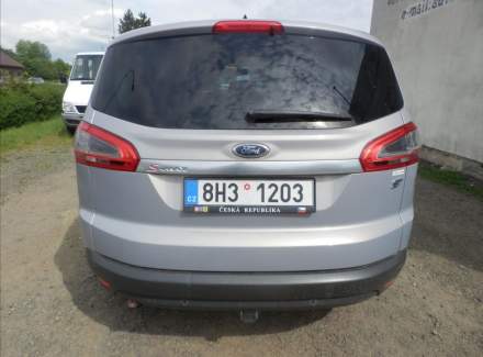 Ford - S-MAX