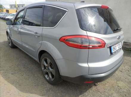 Ford - S-MAX