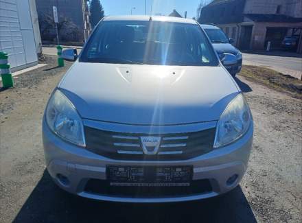 Dacia - Sandero