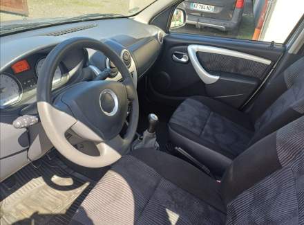 Dacia - Sandero