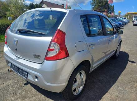 Dacia - Sandero