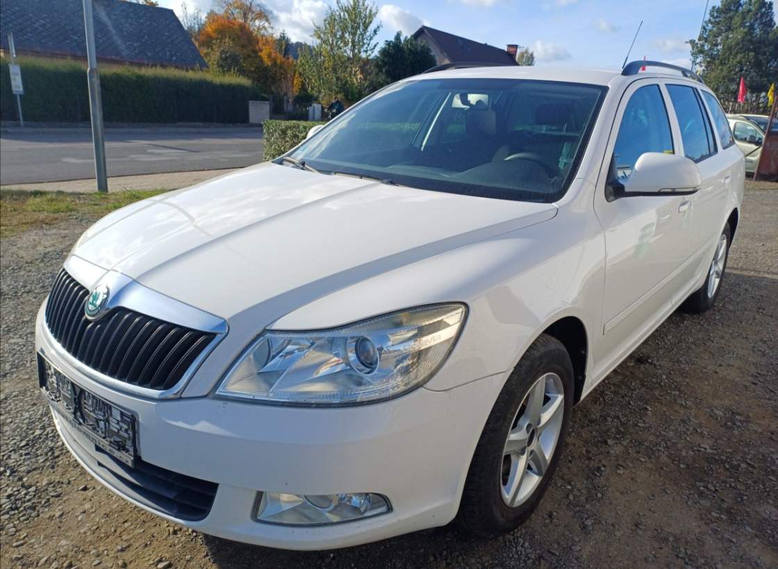 Škoda - Octavia
