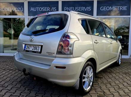 Toyota - Corolla Verso