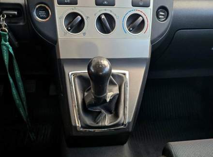 Toyota - Corolla Verso