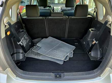 Toyota - Corolla Verso