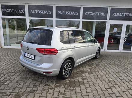 Volkswagen - Touran